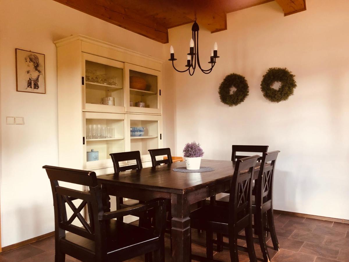 Roubenka Adel Villa Vrchlabí Екстериор снимка