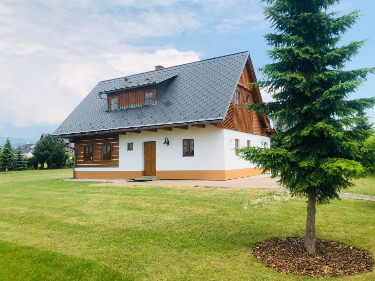 Roubenka Adel Villa Vrchlabí Екстериор снимка